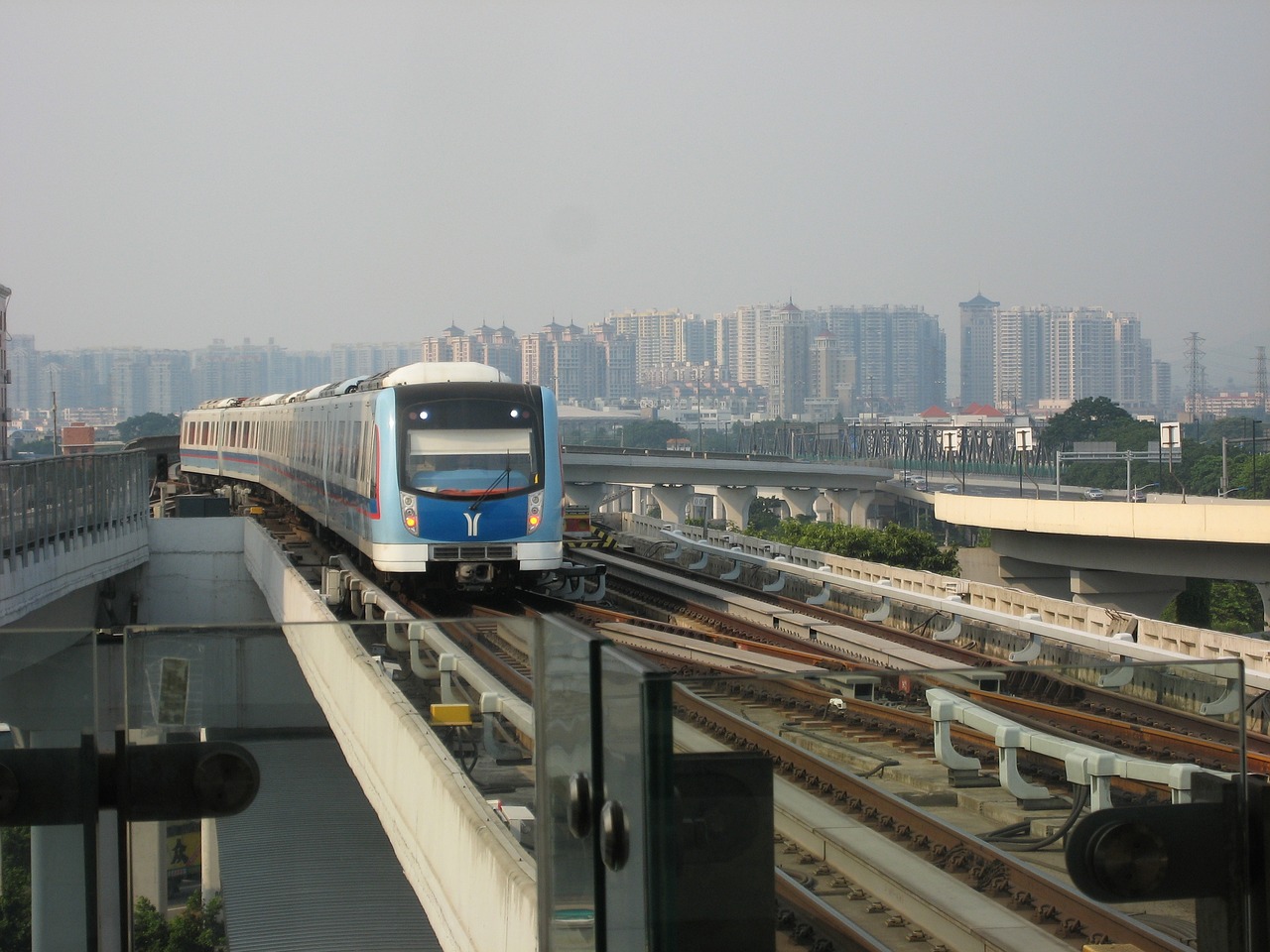 广州最新地铁线路图高清，城市脉络的全新解读